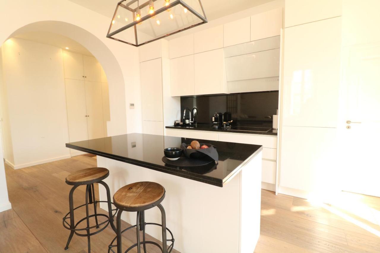 Beautiful 3 Bedroom Carlton Canada 403 Apartment Cannes